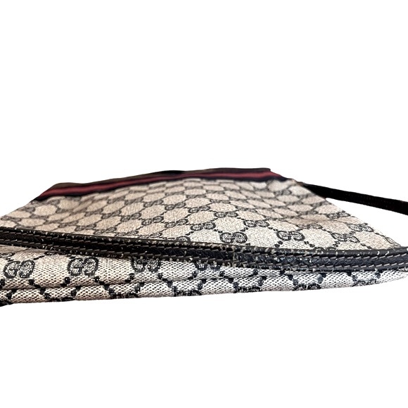 Gucci • RARE Vintage GG Web Monogram Navy PVC Leather Purse Tote Bag Handbag - Picture 11 of 16